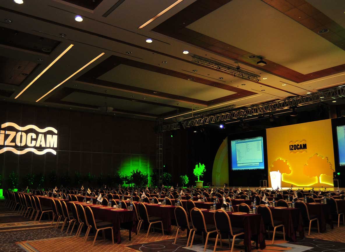 Branded Registration Desk & Stage Setup for İZOCAM Dealers Meeting