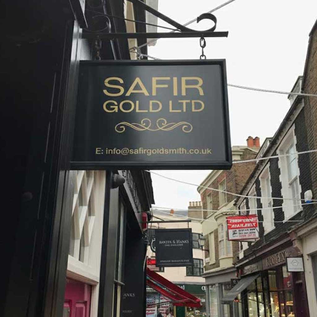 Elegant Projecting Sign for Brighton Jeweller