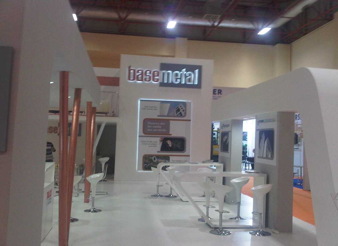 Base Metal Exhibition Booth – Industrial Branding & Product Showcase