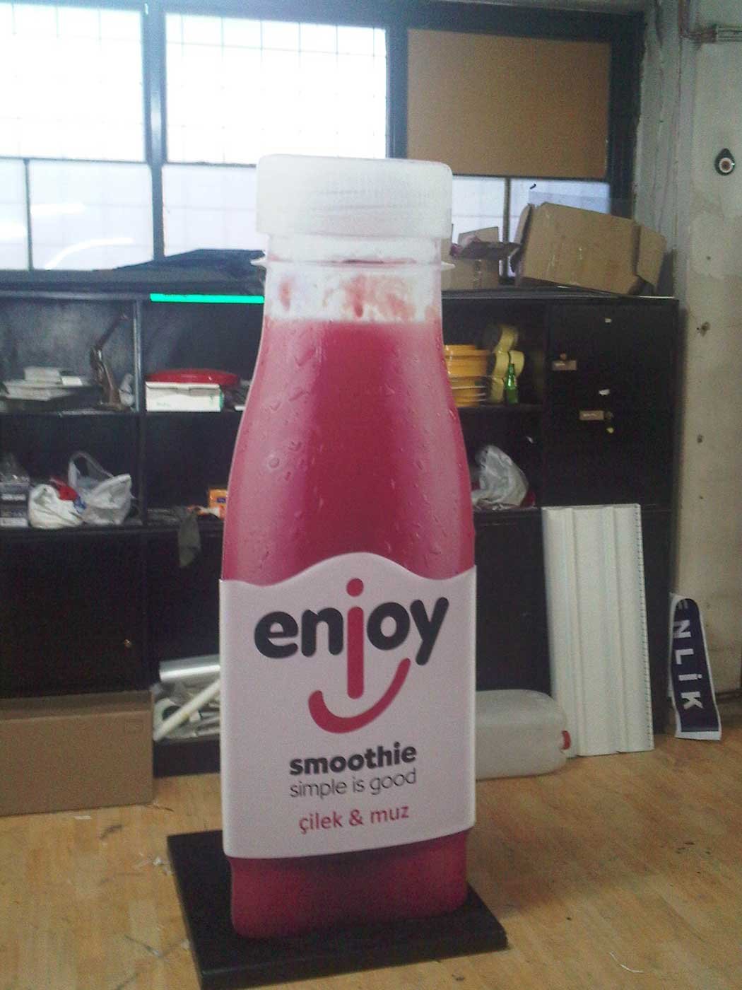 Oversized Smoothie Bottle Display – Indoor Promotional Unit